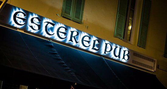 Esterel Pub