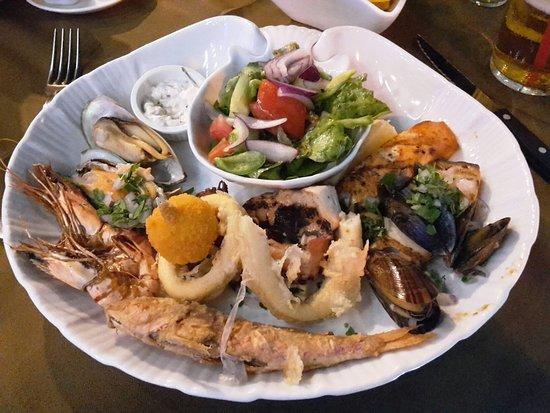 Levanta Grill Restaurant