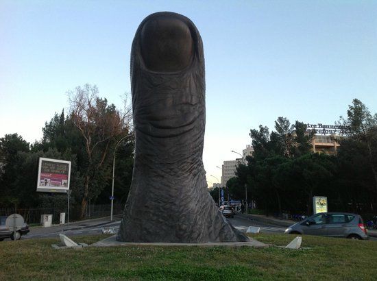 Le Pouce de César