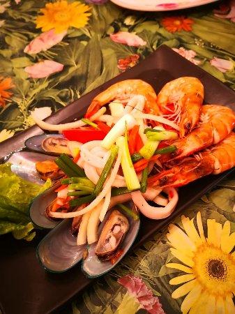 Yum Yum Thai Cuisine