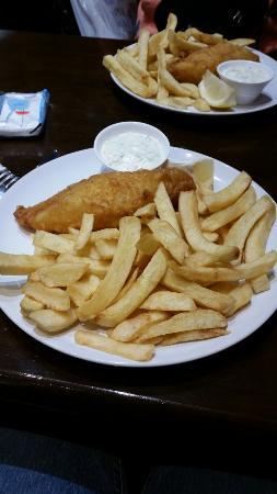 Royal Fish & Chips