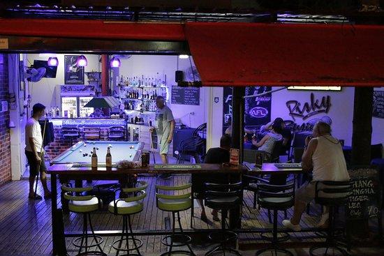 Risky Business Sports Bar