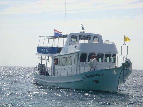 Sea Fun Divers - Day Trips