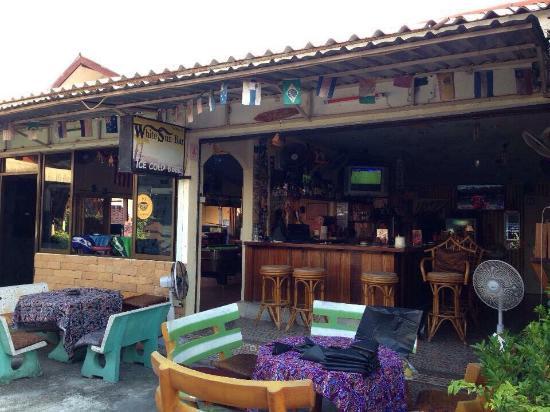 White Sun Bar
