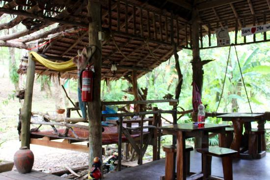 Koh Mook Ting Tong Bar