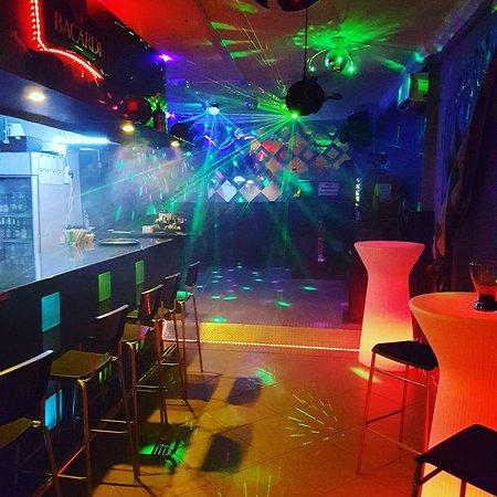 C4 Bar Lounge Club