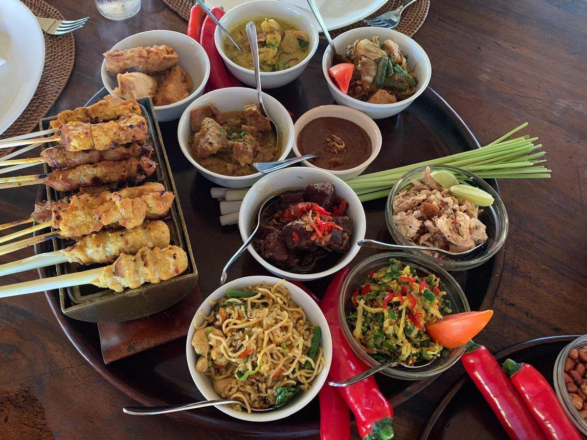 Bumbu Bali Cooking School