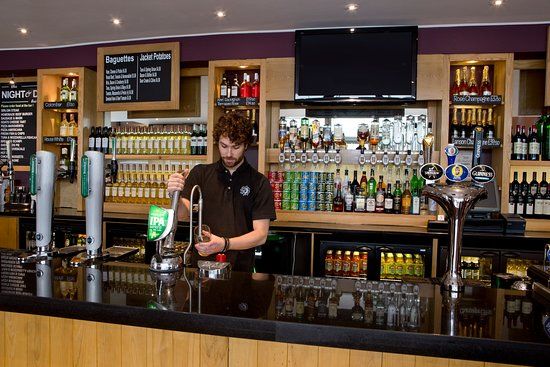 Night and Day Bar