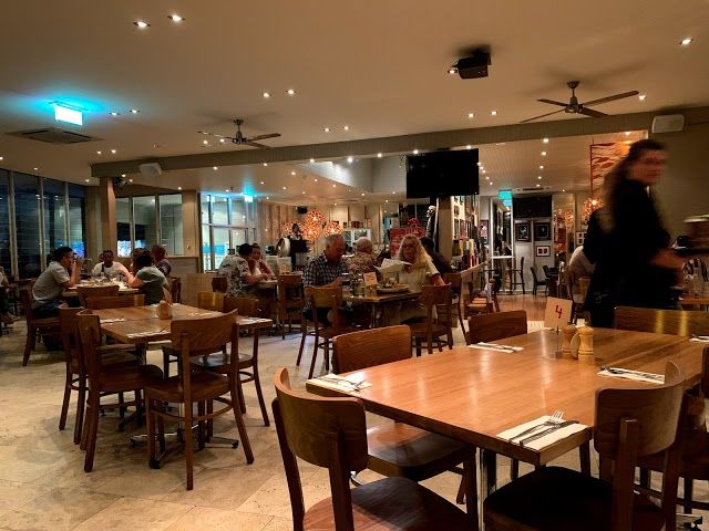Fish D'vine & The Rum Bar