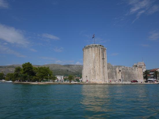 Château de Kamerlengo