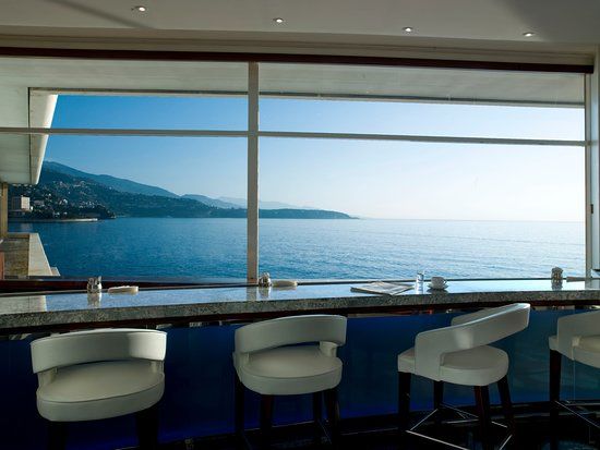 Saphir 24, Bistro Lounge & Bar